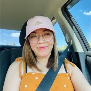 Meet your Posher, Maribeth